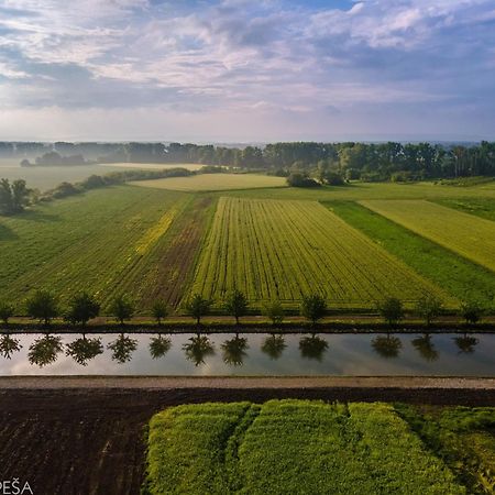 Hotel Lidovy Dum Бзенец Екстер'єр фото